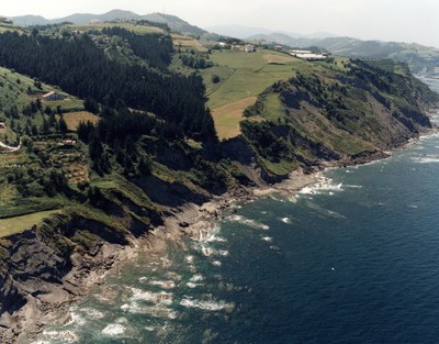 FLYSCH BELTZA_MUTRIKU.jpg FLYSCH BELTZA_MUTRIKU.jpg